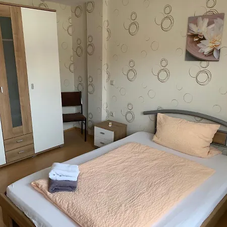 Zum Bergschloesschen Appartement Gilserberg Buitenkant foto