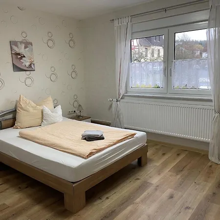 Zum Bergschloesschen Appartement Gilserberg Buitenkant foto